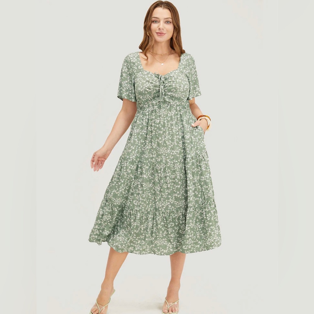 NWT - BloomChic - Floral Drawstring Dress - Sage - Size 1X (14-16) - Picture 1 of 7